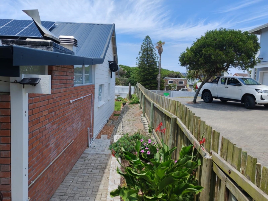 3 Bedroom Property for Sale in Cannon Rocks Eastern Cape